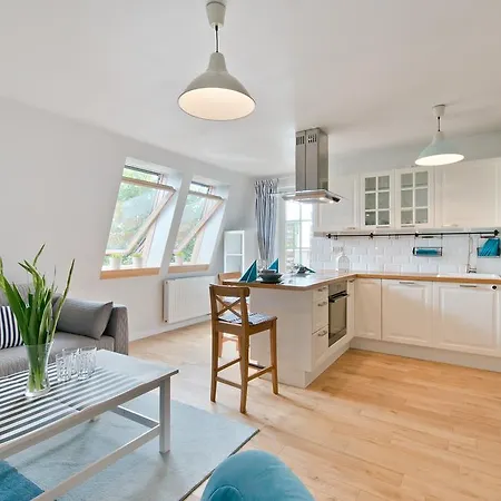 Imperial - Valor Апартаменти *