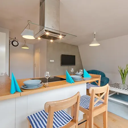 Imperial - Valor Апартаменти *